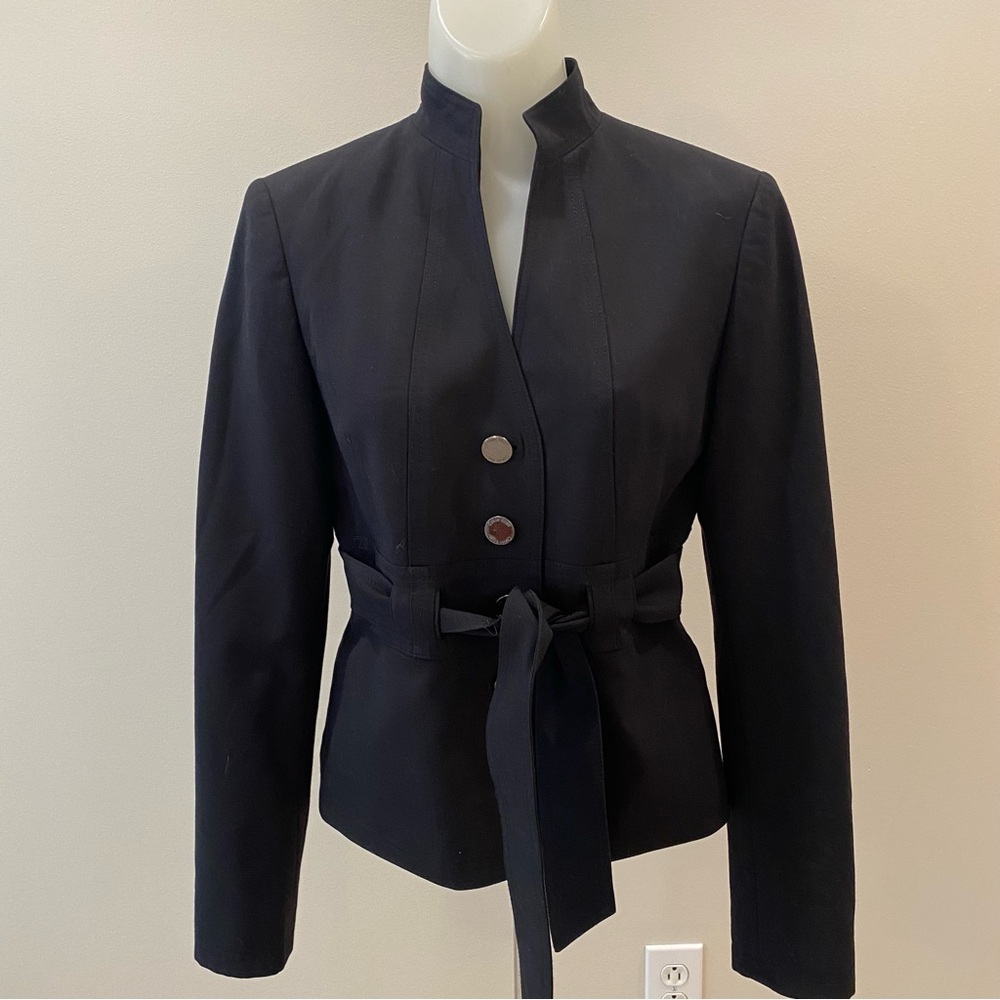 Calvin Klein black tie waist jacket classic 90’s silhouette size 2